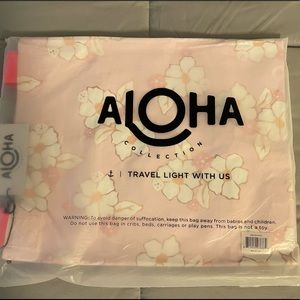 Aloha Collection x Guava Shop Collabo holo holo tote